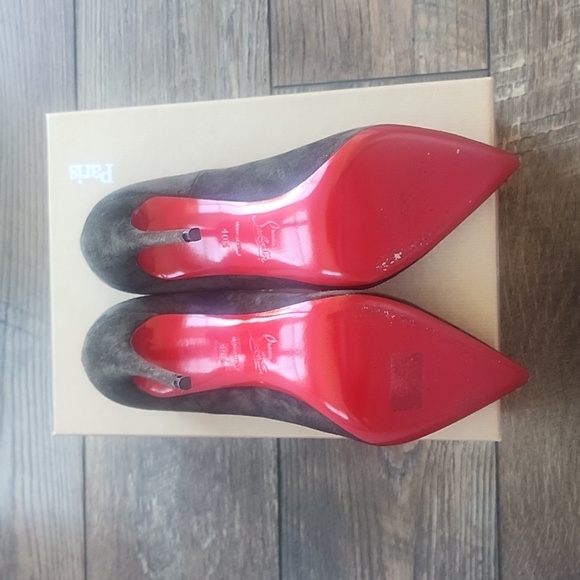 EUC Christian Louboutin So Kate Velour Heels - Picture 4 of 7